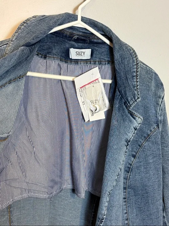 Suzy Shier Light Wash Denim Blazer Jacket Size XXL NWT - Picture 7 of 9